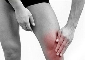 Symptoms of knee joint disease